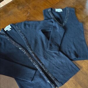 BLOOMINGDALES CASHMERE CARDIGAN SET